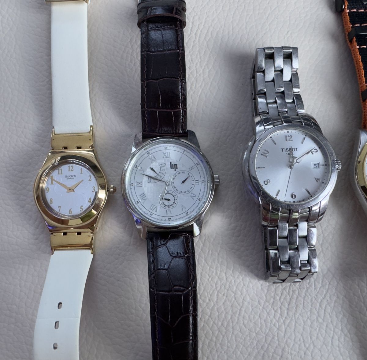 Tissot Montres: 6 montres quartz – D'occasion à Posieux par Angeles82 3