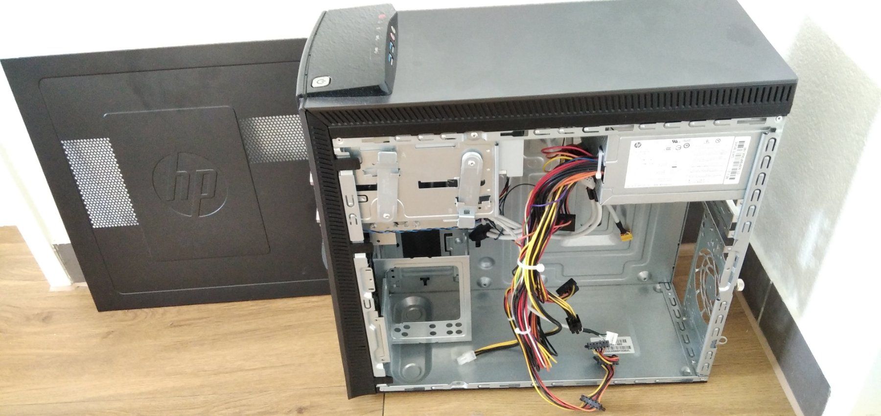 Hewlett Packard PC: HP Pavilion ohne Mainboard – Usato da Kleindietwil venduto da kon_9nml 6