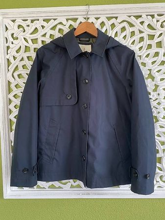 Kurzer Regen-Trenchcoat Blau mit abnehmbarer Kapuze Gr. 38