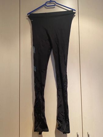 Schlittschuhhose