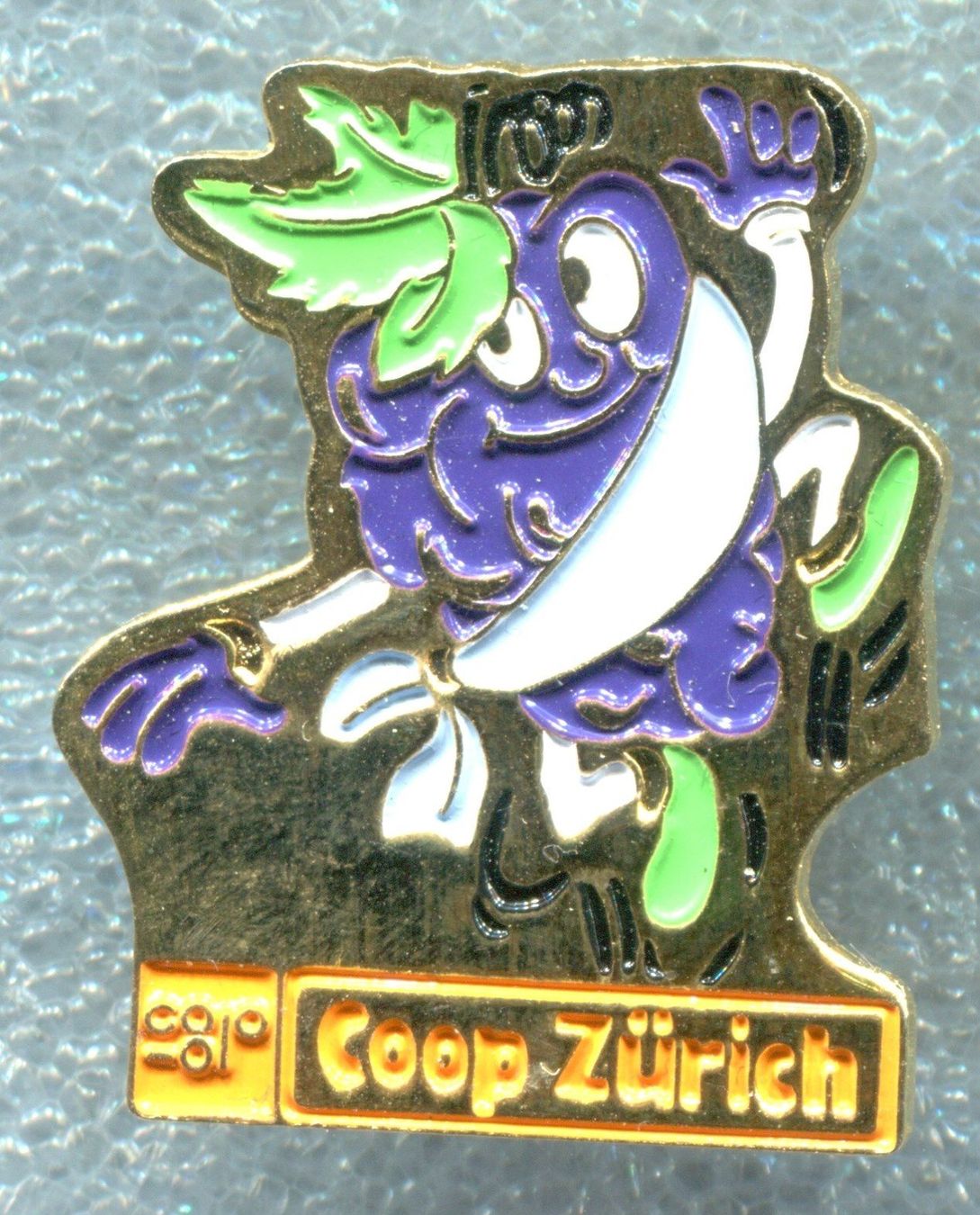 Placchette & Badge: Coop Zürich  Trauben – Usato da Winterthur venduto da Sammleroase