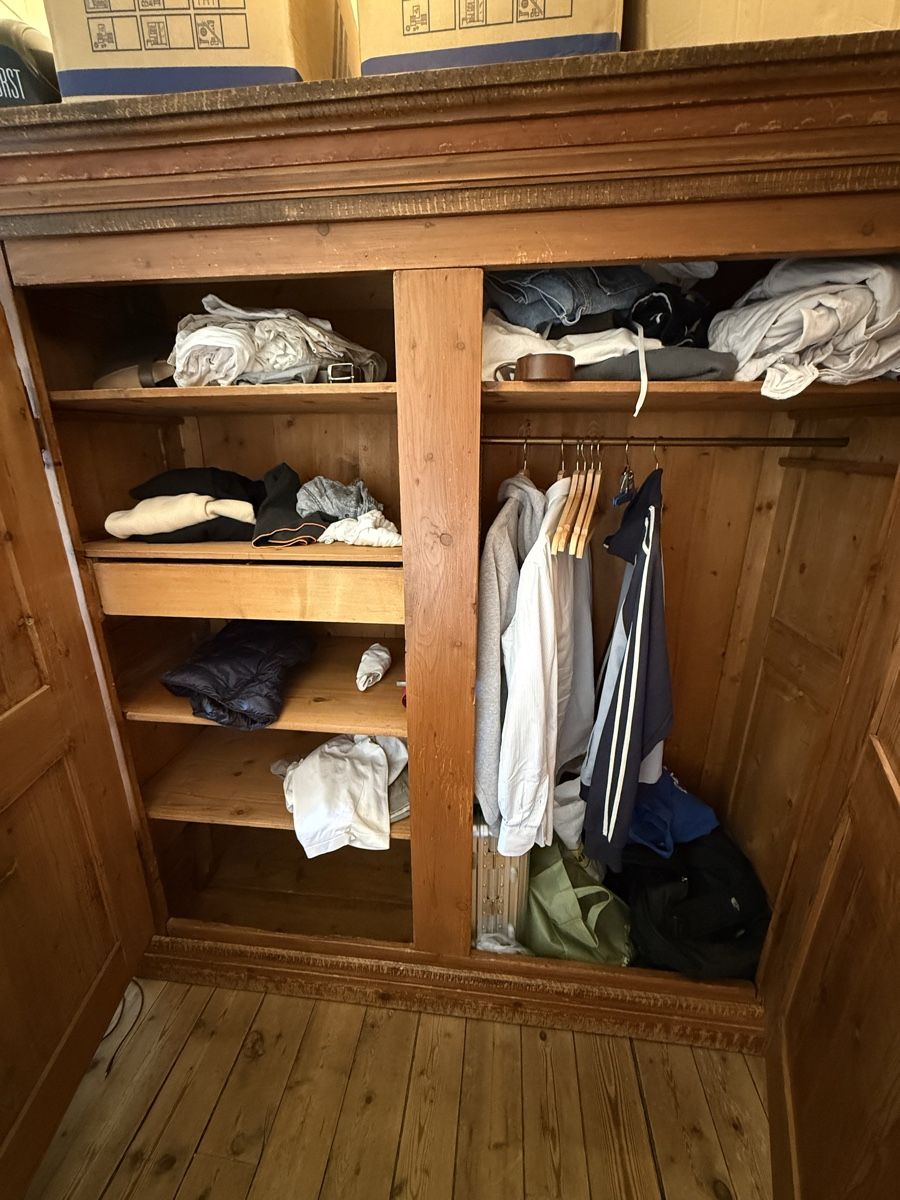 Schränke: Bauernschrank, bemalt – Gebraucht aus Zürich von ben_dbc9 1