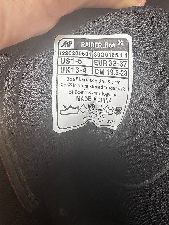 Pattini in linea & Pattini a rotelle: Rollerblades 32-37 verstellbar – Usato da Wallisellen venduto da Aclaudio82 2