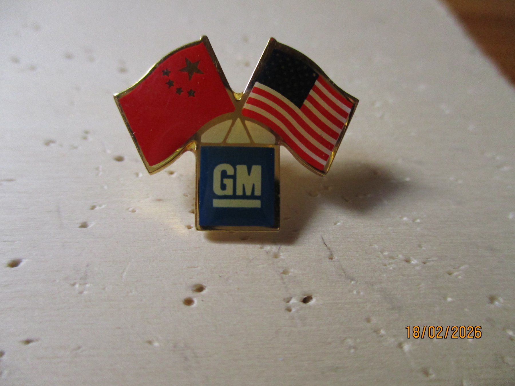 GM Placchette & Badge: GM General Motors USA Pin – Nuovo (secondo la descrizione) da Felsberg venduto da sanwill