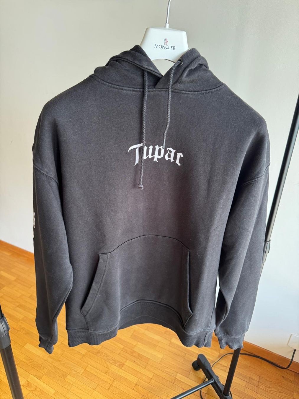 Pull&Bear Pullover & Sweatshirts: Sweat à capuche hoody Pull&Bear 2Pac Homme M – Gebraucht aus Blonay von lucy20102012