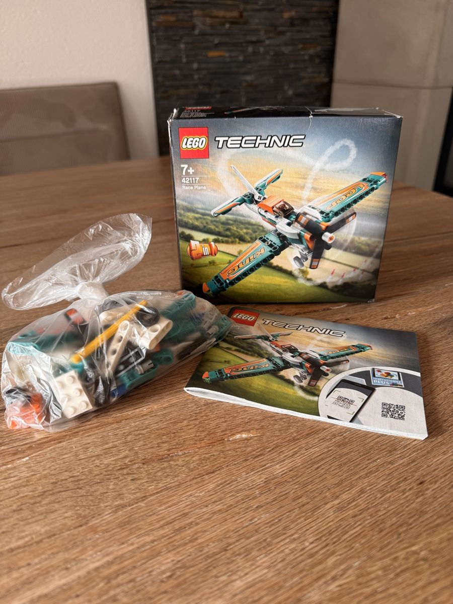 Lego Kit di costruzioni: LEGO Technic Race Plane (2 in 1) – Usato da Buchs SG venduto da Scheni71