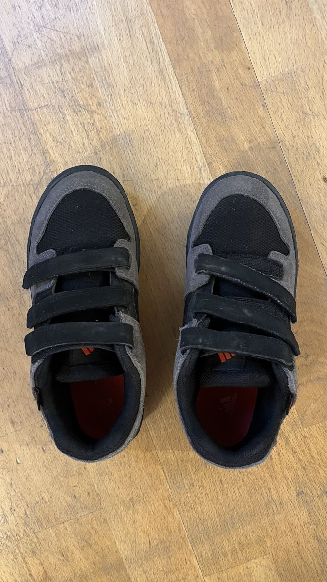 Five Ten Herrenschuhe: Bike Schuhe Five Ten – Gebraucht aus Obfelden von car_z7m6