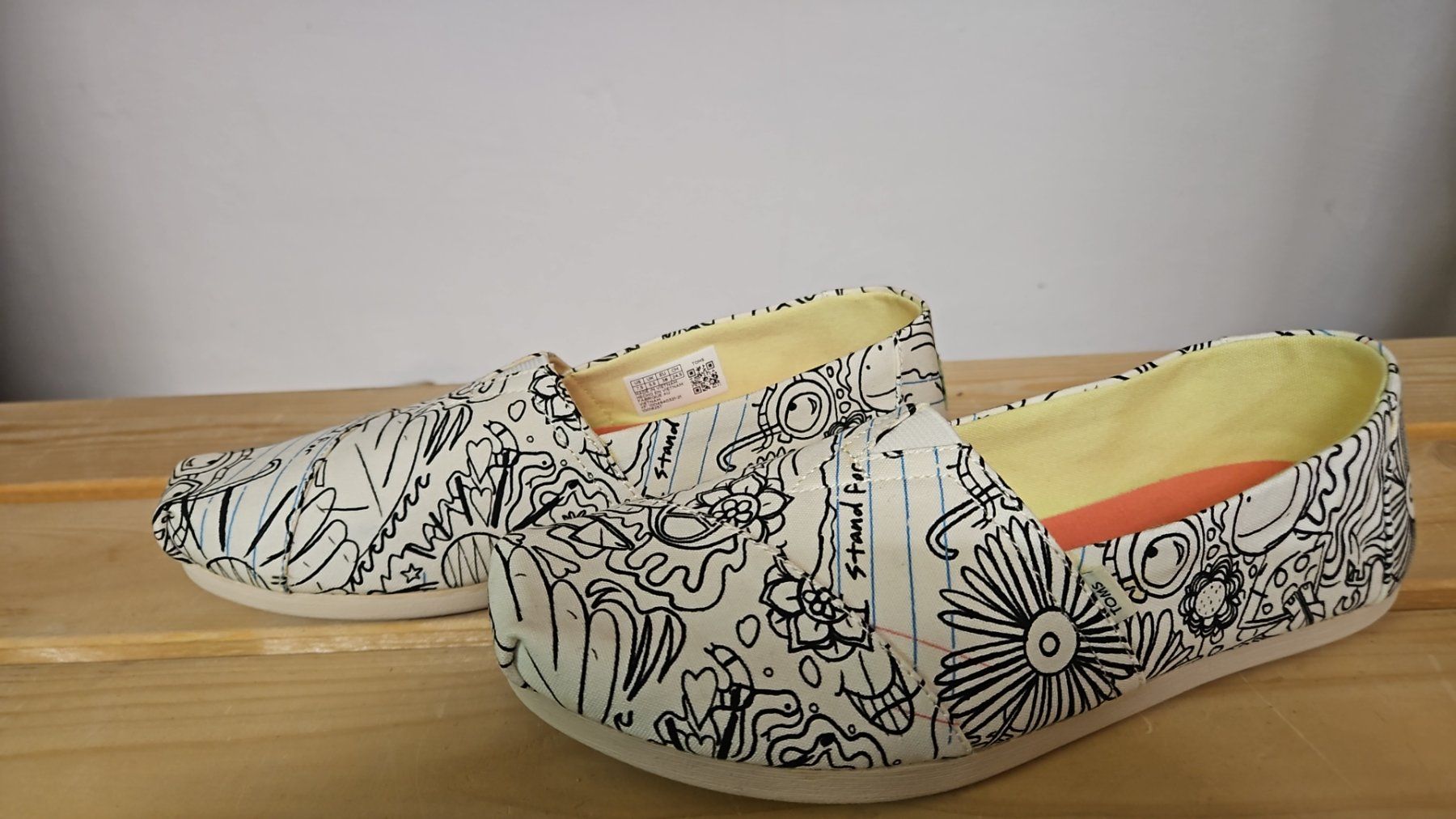 Toms Scarpe da donna: tolle weisse Schuhe – Nuovo (secondo la descrizione) da Brunnen venduto da Wrango