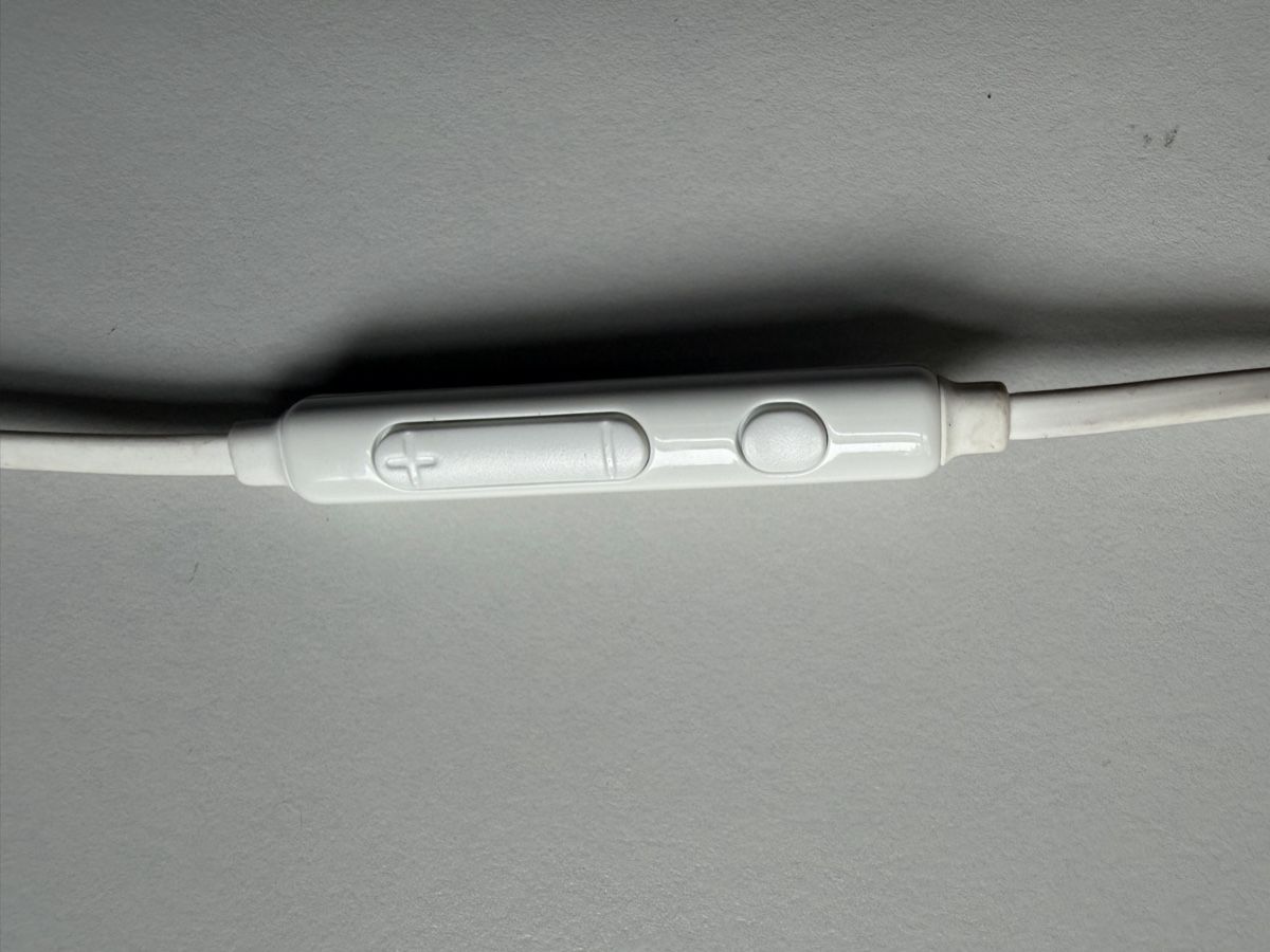 Samsung Cuffie: Original Samsung In-ear Köpfhörer weiss – Usato da Adliswil venduto da Stardust11 2