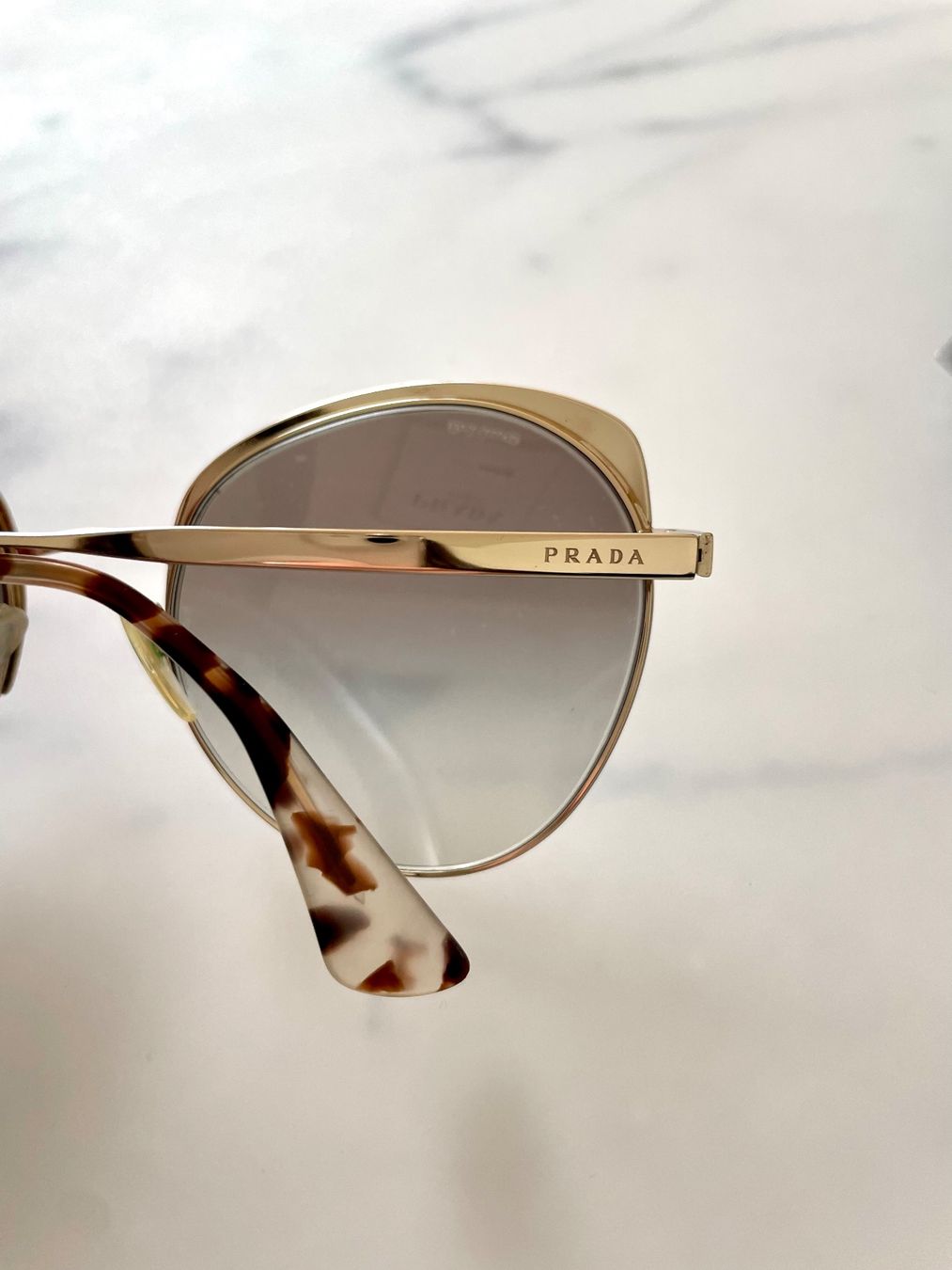Prada Occhiali & Lenti: Prada Damen Sonnenbrille SPR 54S – Usato da Triesen venduto da antonellaaa_ 4