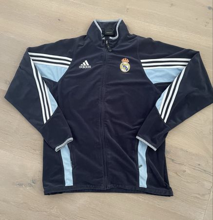 Vintage Real Madrid Trainingsjacke aus 03/04
