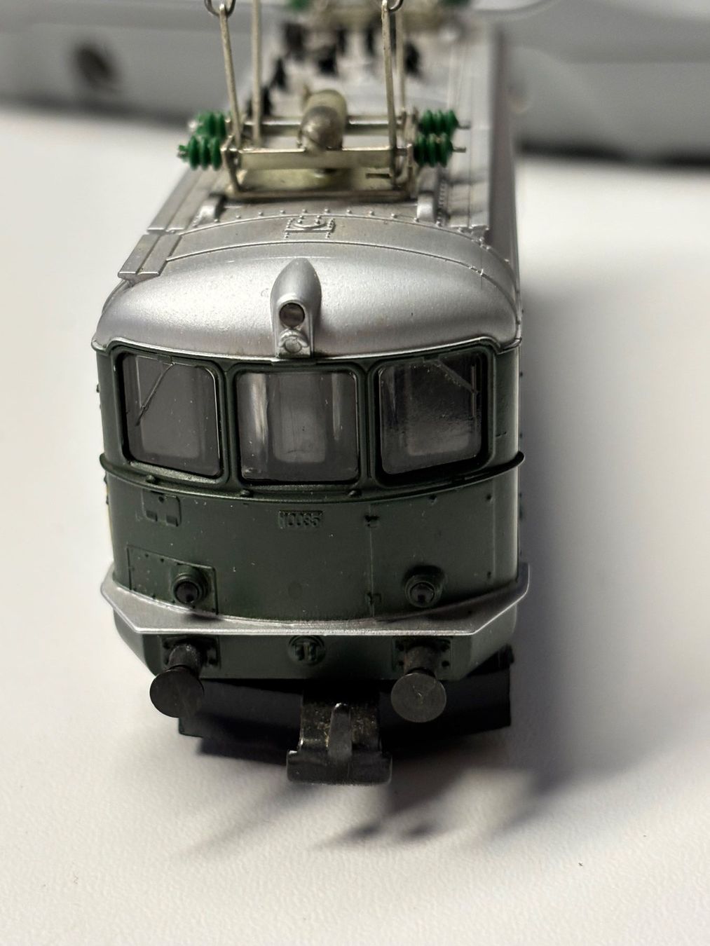 Hag Modellini di ferrovie: HAG Re 4/4 I grün – Usato da Rothenburg venduto da Vanzonk 1