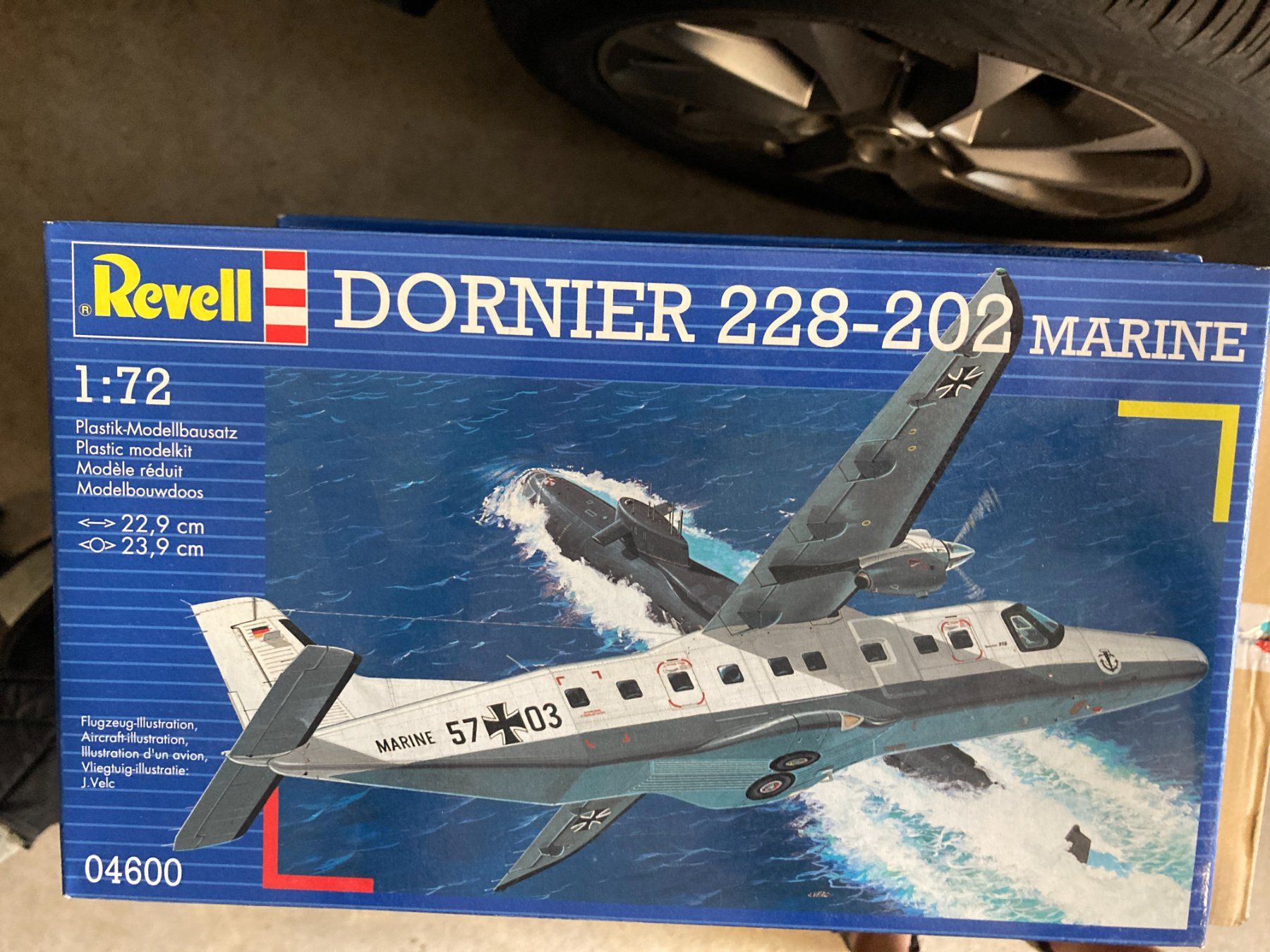 Revell Modellbausätze & Standmodelle: Flugzeug Plastikbausatz – Neu (gemäss Beschreibung) aus Frauenfeld von oli_hy8j