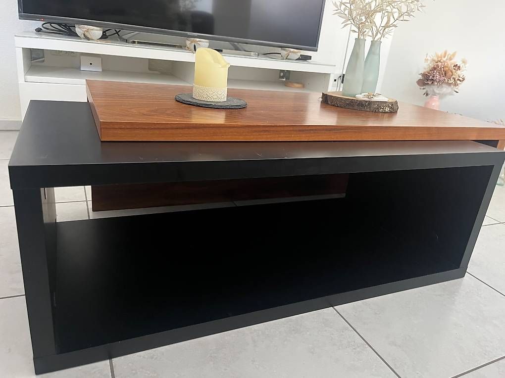 Tables: Wohnzimmertisch abzugeben – D'occasion à Buchrain par cna_dr9c 2