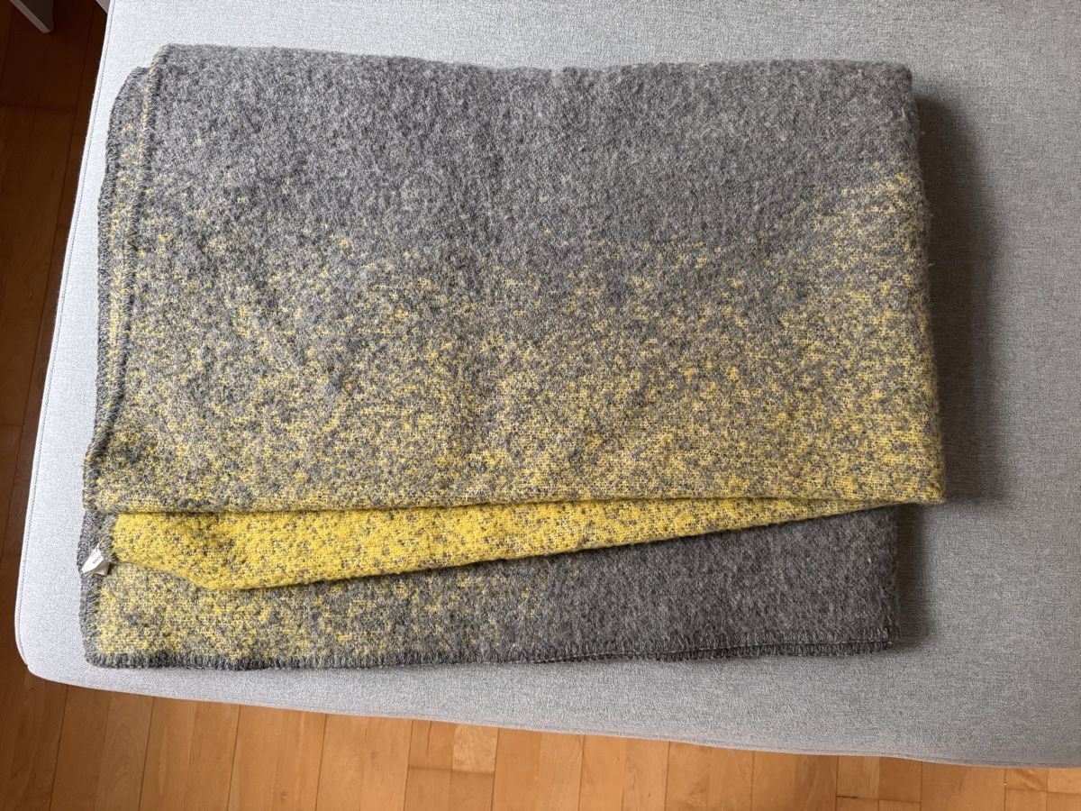Coperte: Wolldecke ZigZagZurich – Nuovo (secondo la descrizione) da St. Gallen venduto da Raqualele 4