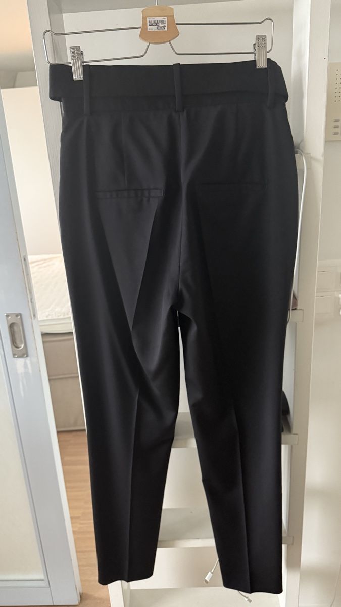 Kooples Pantaloni: The Kooples Paris Wool Trousers - Size 36 – Usato da zug venduto da Inaar 4