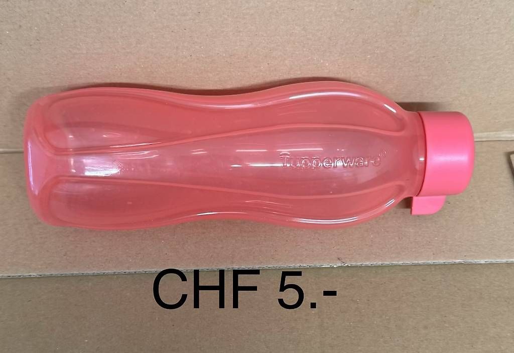 Behälter & Ähnliches: Divers Tupperware  – Gebraucht aus Monthey von angepunky