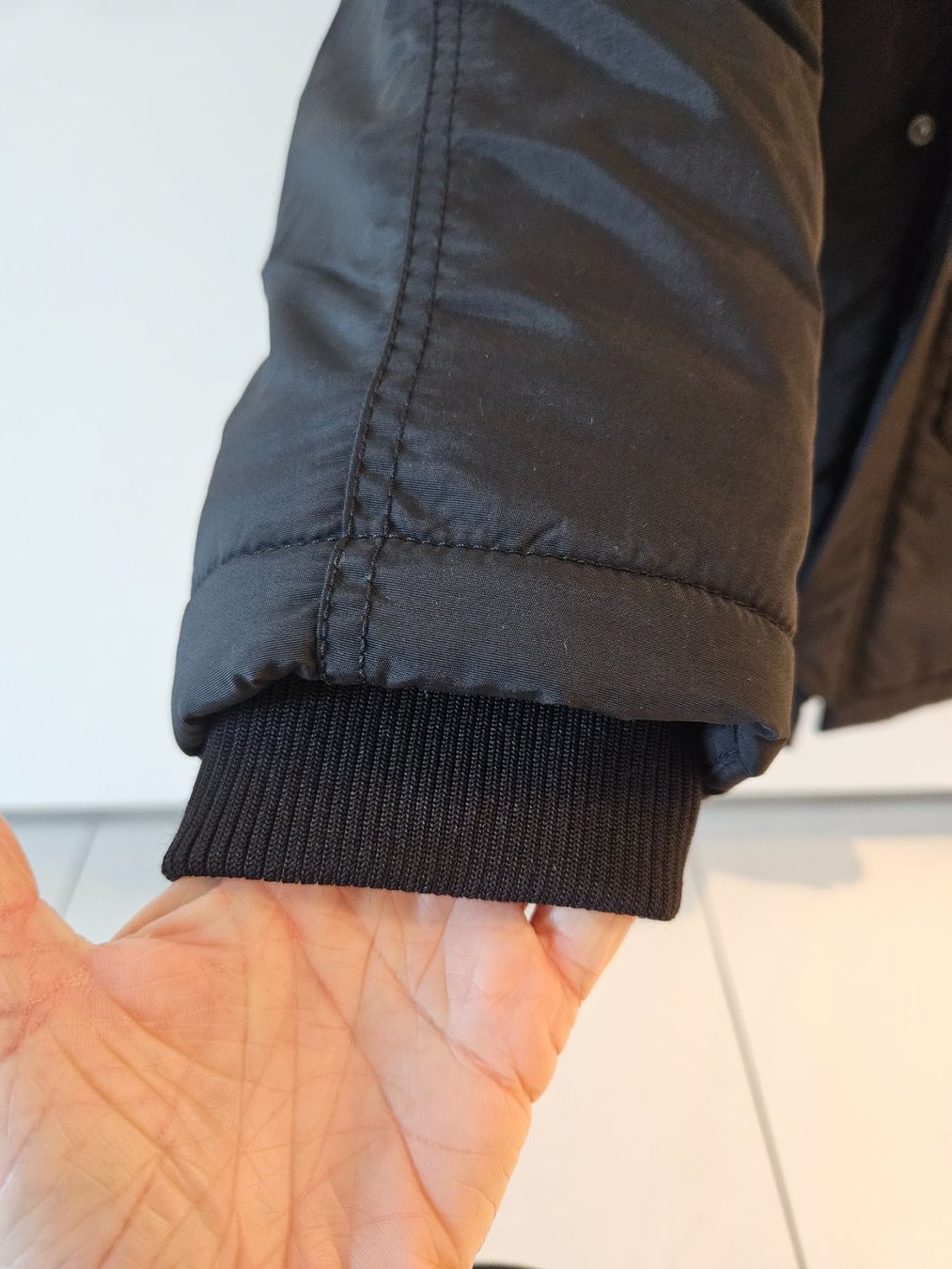 H&M Giacche & Cappotti: Winterjacke 134 NEU – Nuovo (secondo la descrizione) da Oftringen venduto da Mrg3 1