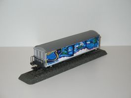Schiebewandwagen "Graffiti" in H0= von Märklin 4735,938
