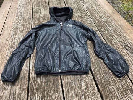 Kleidung: Sportjacke Nike Air (S)