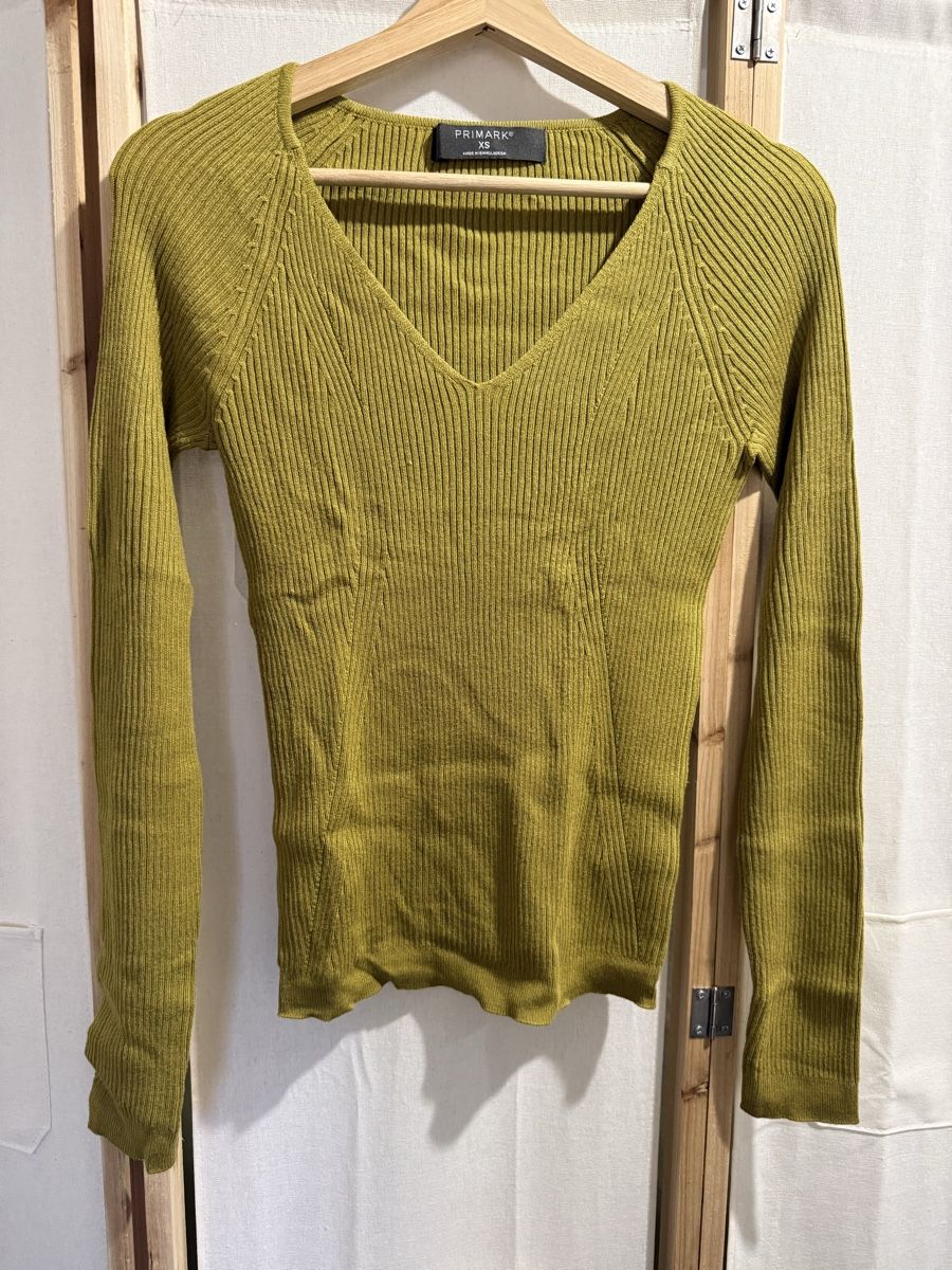 Primark Maglioni & Felpe: Damen Pullover Primark Rippstrick oliv Grösse XS neu – Nuovo (secondo la descrizione) da Regensdorf venduto da BigCloset680 4