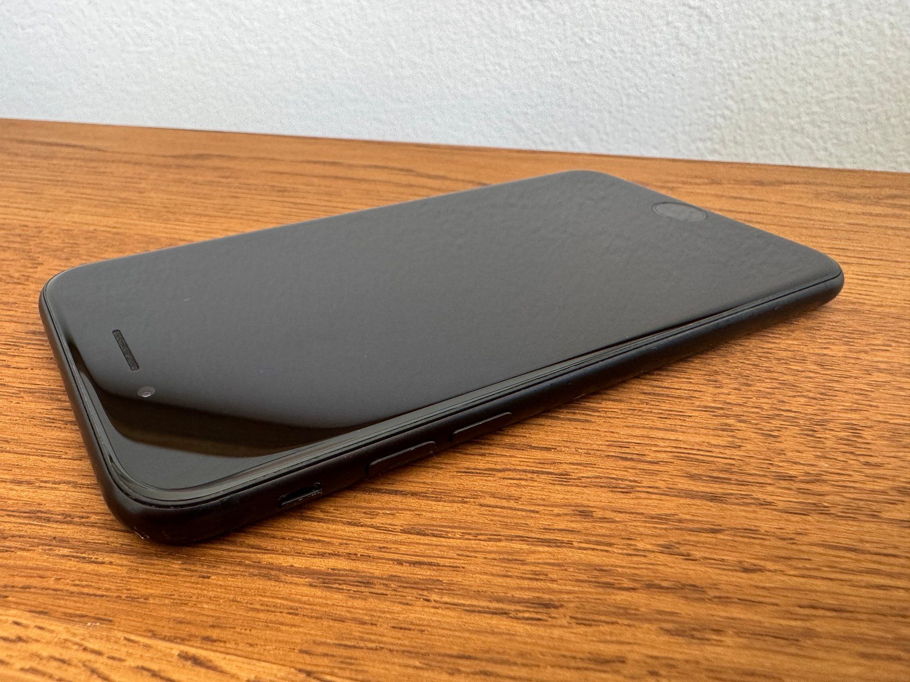Apple Telefoni cellulari / Smartphones: iPhone SE 2020 128 GB – Usato da Fribourg venduto da geora 4