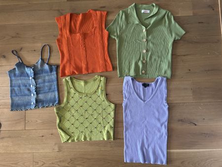 Süsse farbige Tops XS/S