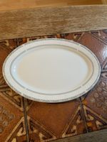 Elegante Servierplatte mit filigranem Dekor, Top Zustand!
