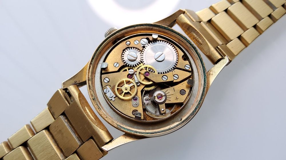 Longines, tige de remontoir cal 240.2