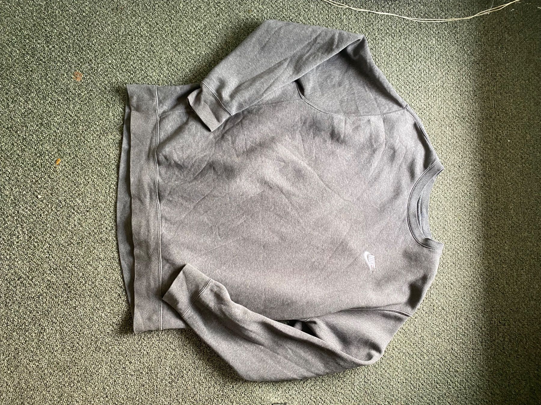 Nike Maglioni & Felpe: Nike Pullover Grau, Top Zustand, Grösse XL – Usato da Lyss venduto da pau_96dm