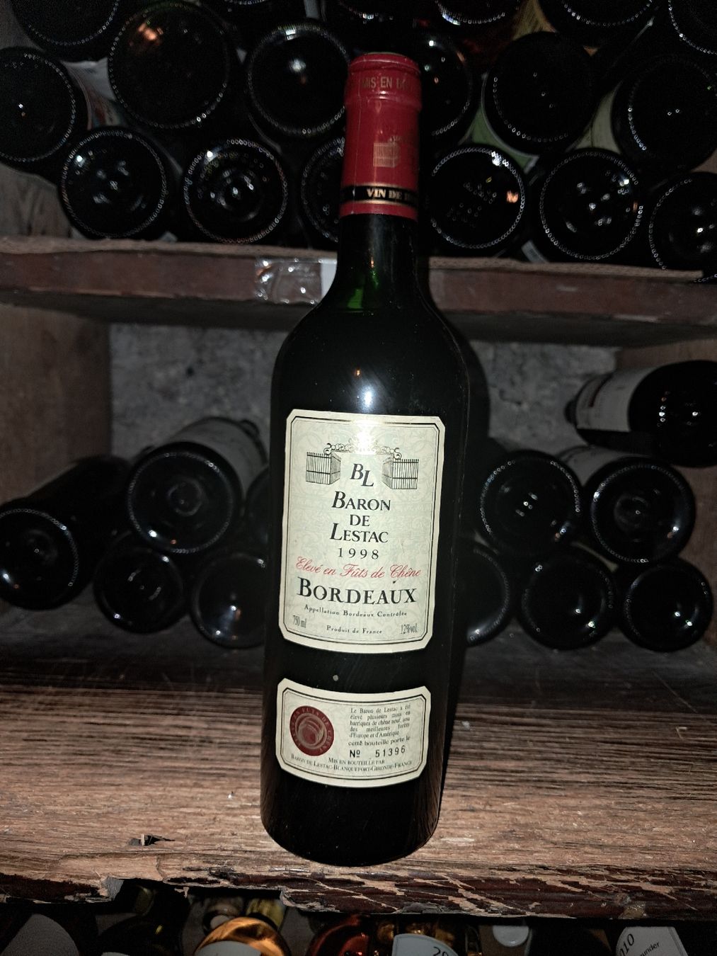 Vino: Baron de Lestac Bordeaux 1998 – Nuovo e nell'imballaggio originale da Le locle venduto da juliensaran 1