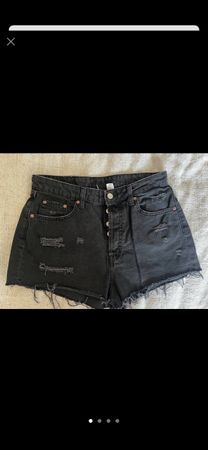 Schwarze Jeans Shorts, Grösse 40, ideal für den Sommer!