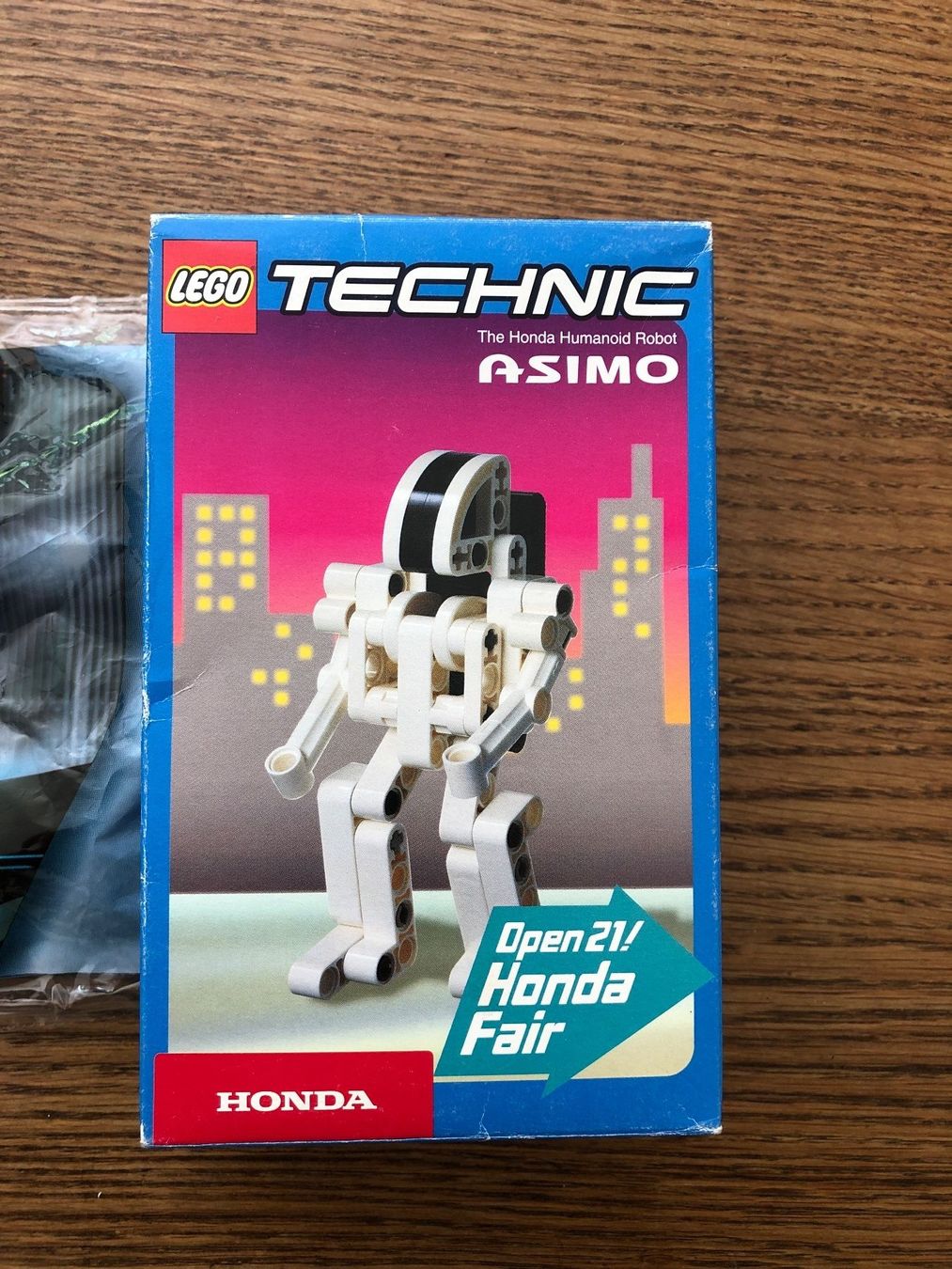 Lego Giocattoli: Lego 1237 Minifigure Honda Asimo Robot, Japan – Nuovo e nell'imballaggio originale da Vallamand venduto da Minifigure 2