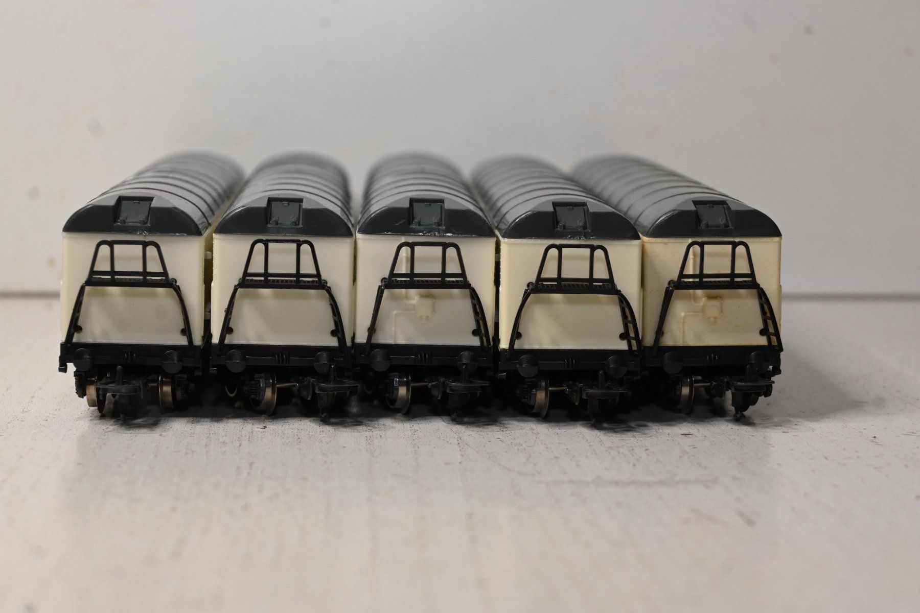 Lima Modellini di ferrovie: 5x Güterwagen Interfrigo Lima HO/DC ohne OVP – Usato da Laupen ZH venduto da Zmoewe 4