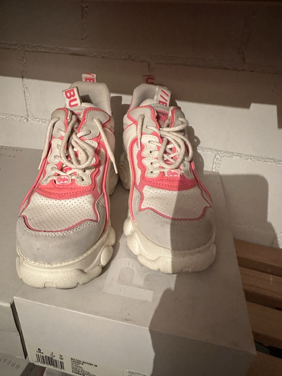 Scarpe da donna: Buffalo Plateau Sneaker Gr. 37 – Usato da Dällikon venduto da Sueworld 1