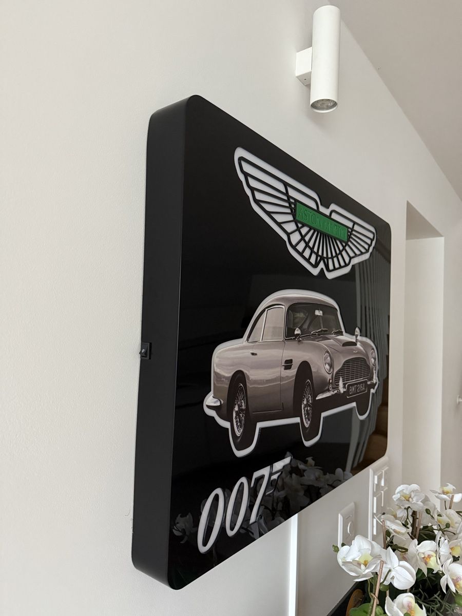 Aston Martin Insegne: Aston Martin LED Wandschild – Nuovo (secondo la descrizione) da Ostermundigen venduto da ivanvinci 2