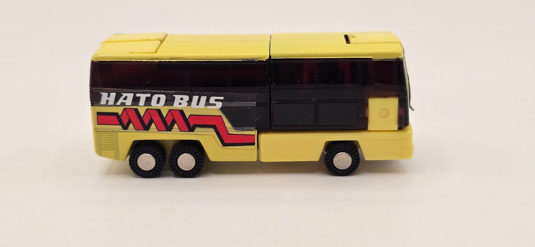 Bandai Giocattoli: Hato Bus transformable MR-27 - original 1983 – Usato da La Tour de Peilz venduto da Helvetica-Raw 3