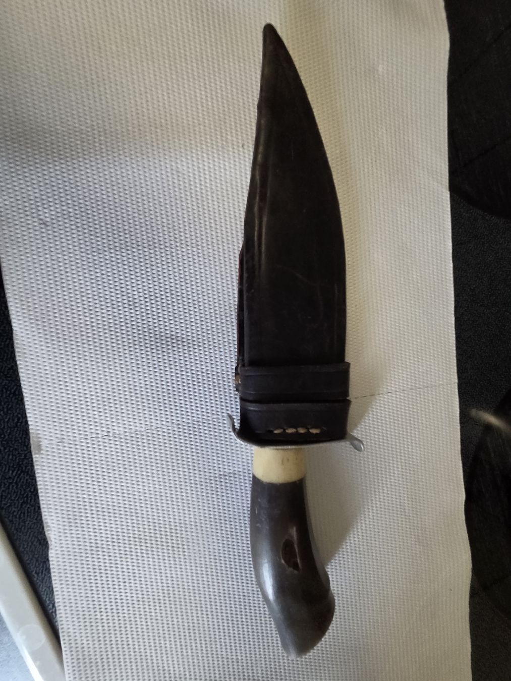 Accessori: Antikes Jagdmesser mit Lederscheide – Usato da Dietikon venduto da Allegra34 8