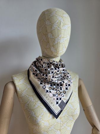 Celine Vintage Baumwollschal – 50 × 50 cm 