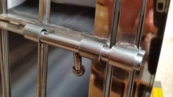 Käfige, Transport & Sicherheit: Hundebox Doppelbox mit Trennwand CXX – Neu und originalverpackt aus Kriens von Voco 4