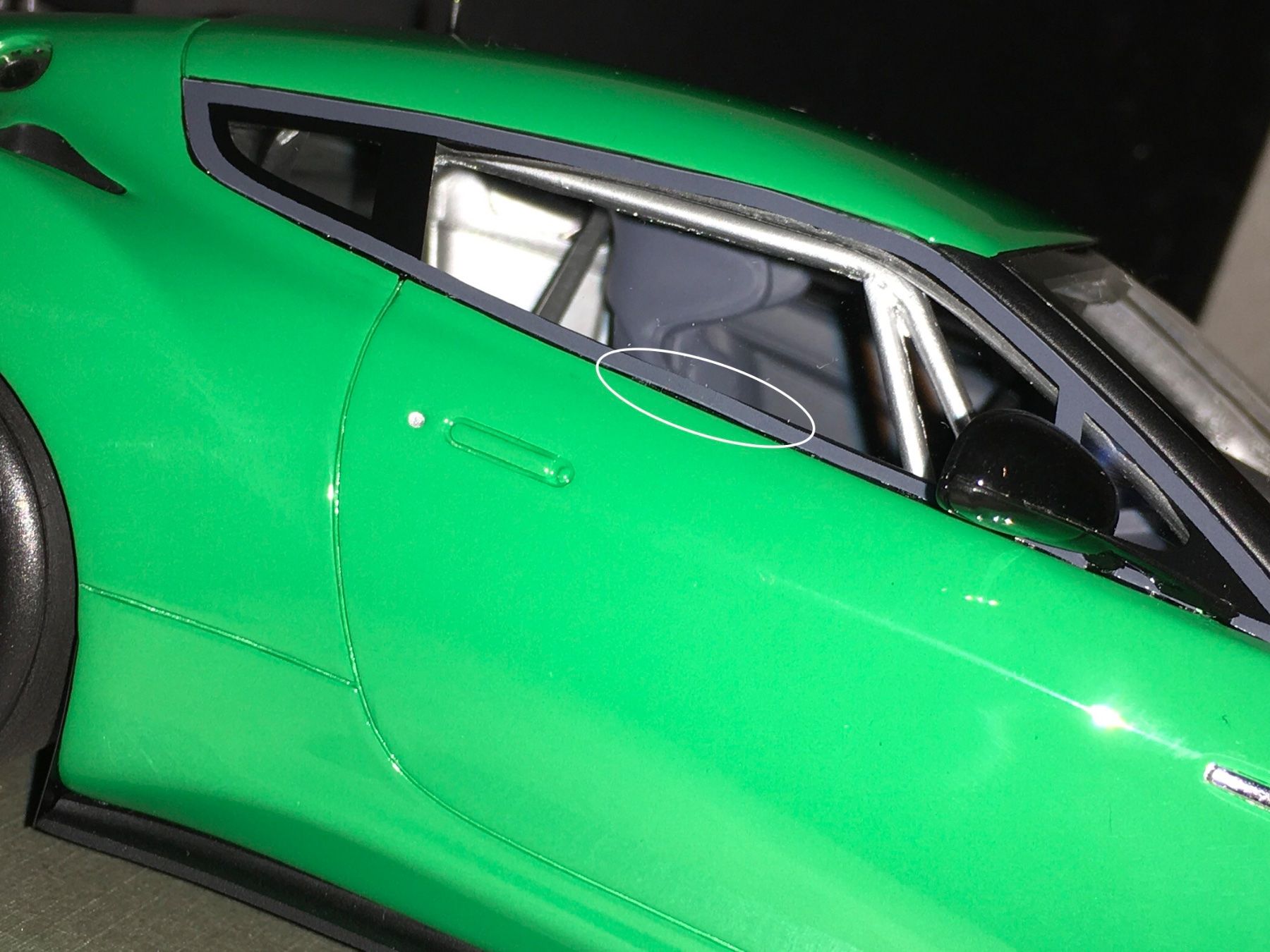 Aston Martin Modellini d'auto: Aston Martin V12 Zagato Race 1/18 Press Version – Usato da Wohlen AG venduto da PrivatSammlung 4