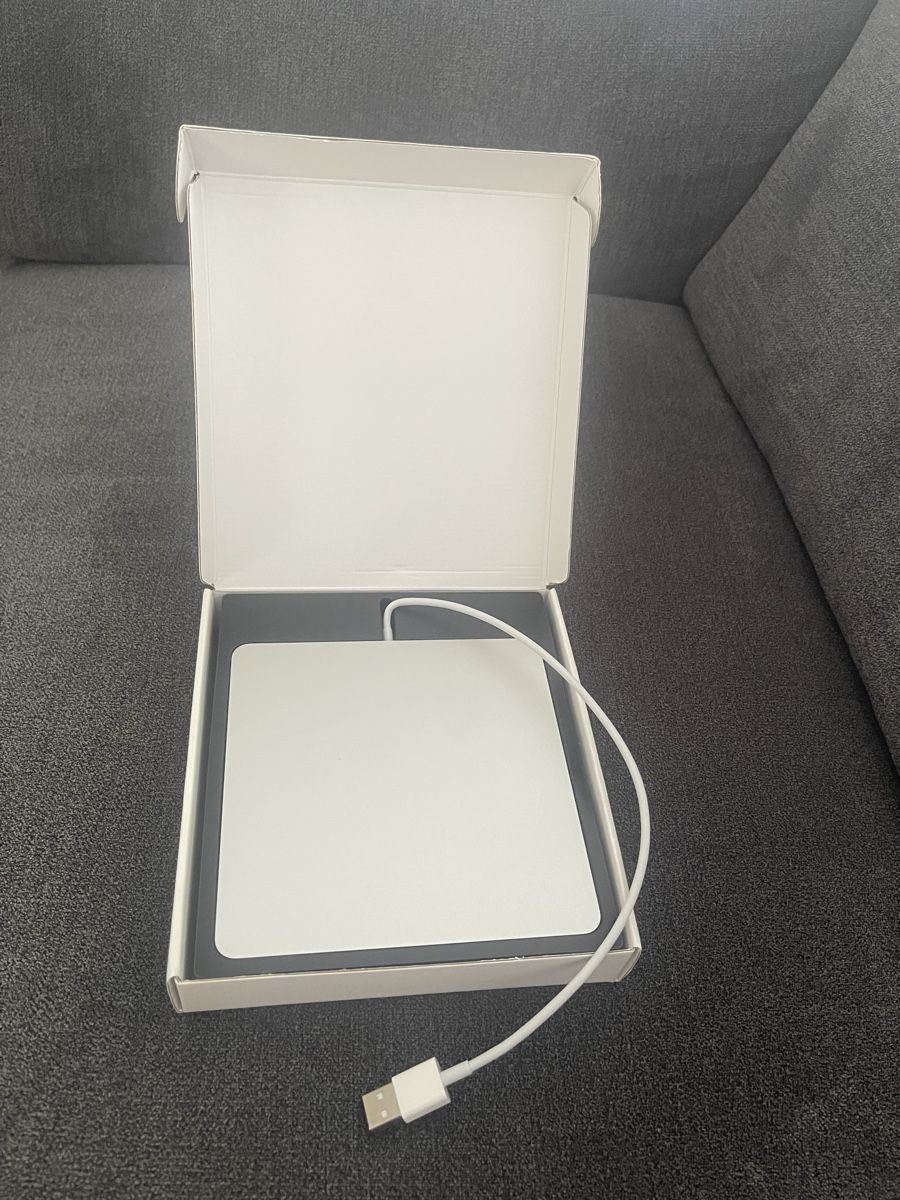 CDs: Apple USB SuperDrive – Neu (gemäss Beschreibung) aus Münchenbuchsee von ana_6vx7 2
