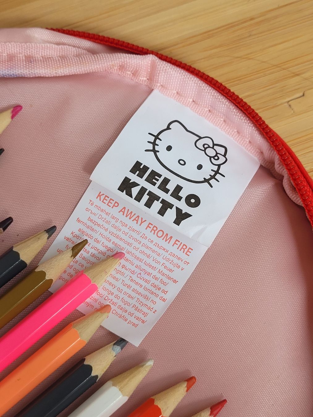Giocattoli: 🩷 Hello Kitty Plüschetui – Usato da Buttikon SZ venduto da Renco 3
