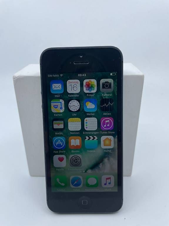 Apple Telefoni cellulari / Smartphones: iPhone 5, 16GB schwarz & graphite – Usato da Zürich venduto da Waikiki57 1