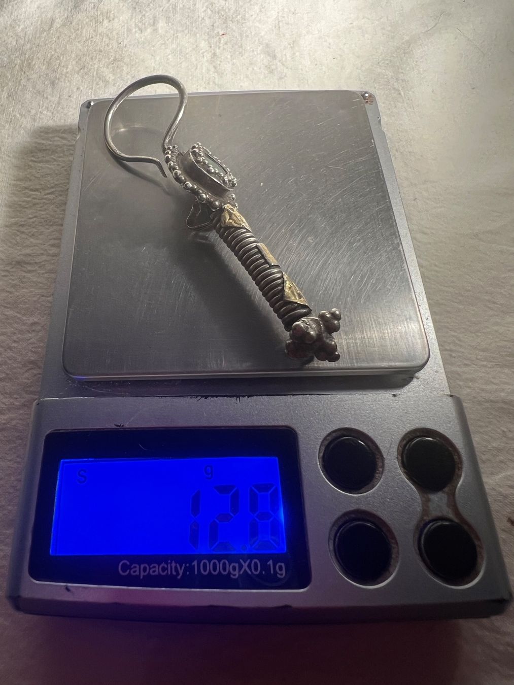 Ohrringe & -stecker: Ancienne boucle oreille argent, tribale, Inde – Gebraucht aus Genève von DELIRBEADS 9
