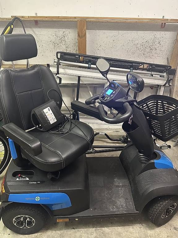 Scooters: Scooter Invacare Comet Pro – Neu (gemäss Beschreibung) aus St. Gallen von Goldacherin 2