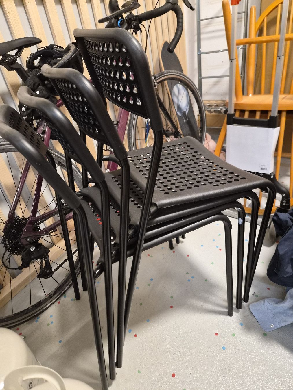 Ikea Stühle: Ikea SANDSBERG Stuhl 4x  – Gebraucht aus Zürich von ann_7pdx 1
