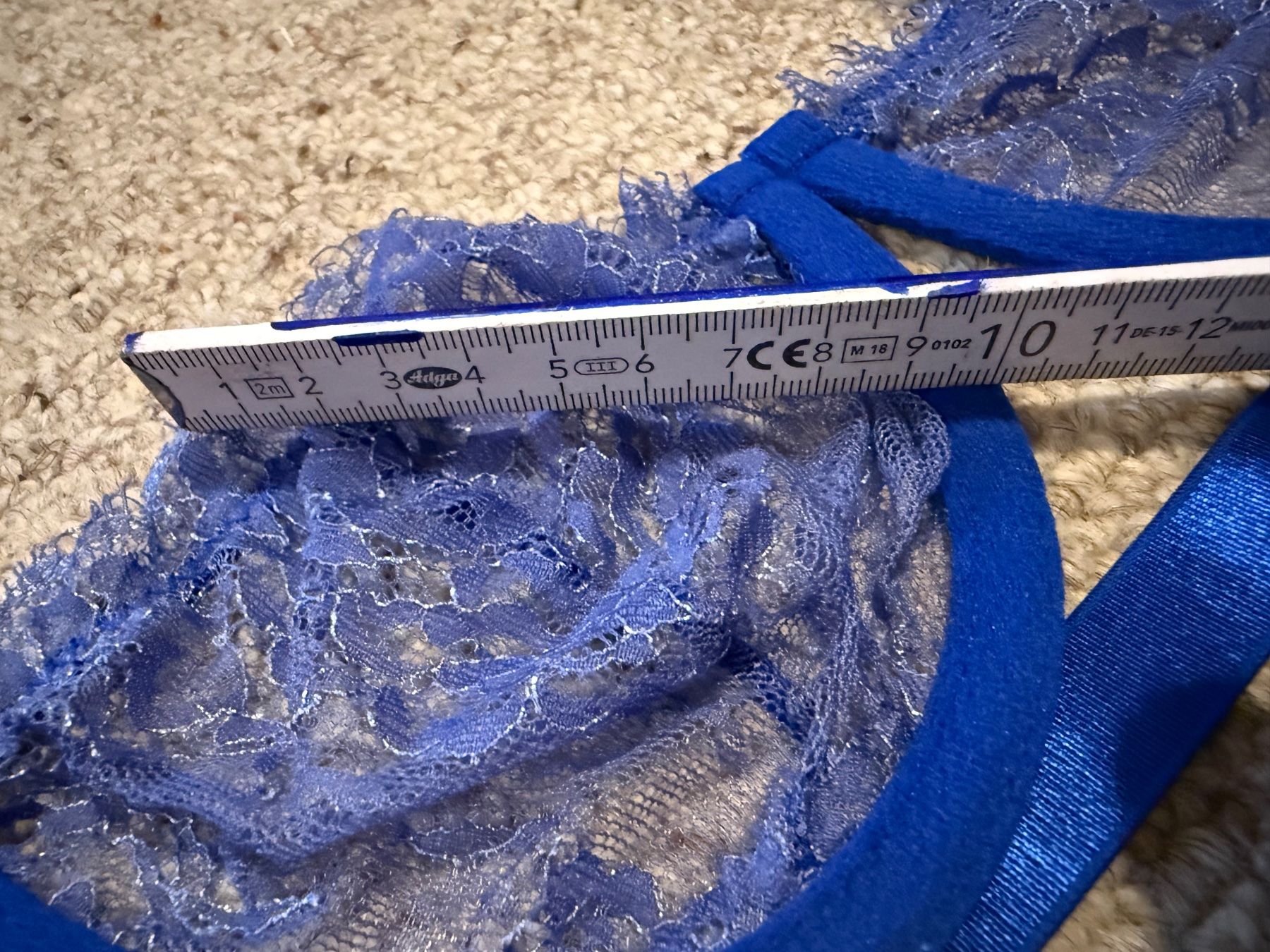 Autres dessous: Dessous-Set BH & String Blau Spitze Gr. ca. 75B – D'occasion à Hundwil par Sandysan1702 7