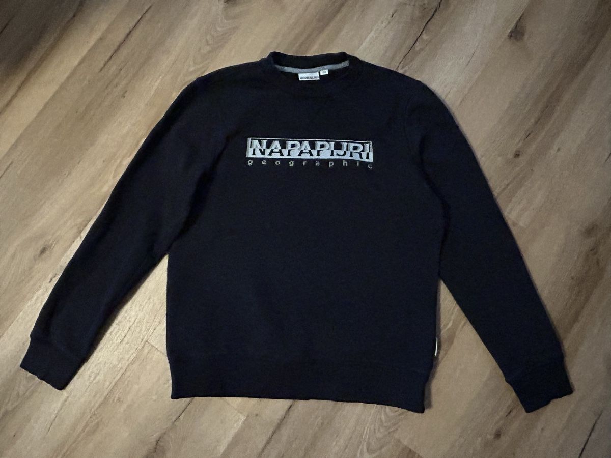 Napapijri Pullover & Sweatshirts: Napapijri Pullover schwarz Grösse S – Gebraucht aus Wolhusen von eve_m6cg