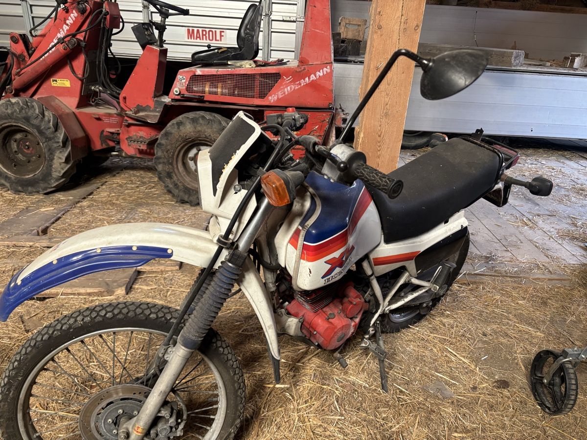 Honda Enduro: HONDA XL125 – Defekt aus Villarzel von Tochent-toche 2